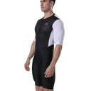 Trinovate Essential Aero Sleeved Trisuit, Herren, midnight-black, Ansicht von der Seite am männlichen Modell