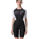 Trinovate Essential Aero Sleeved Trisuit, Damen, midnight-black, Ansicht von vorn am weiblichen Modell